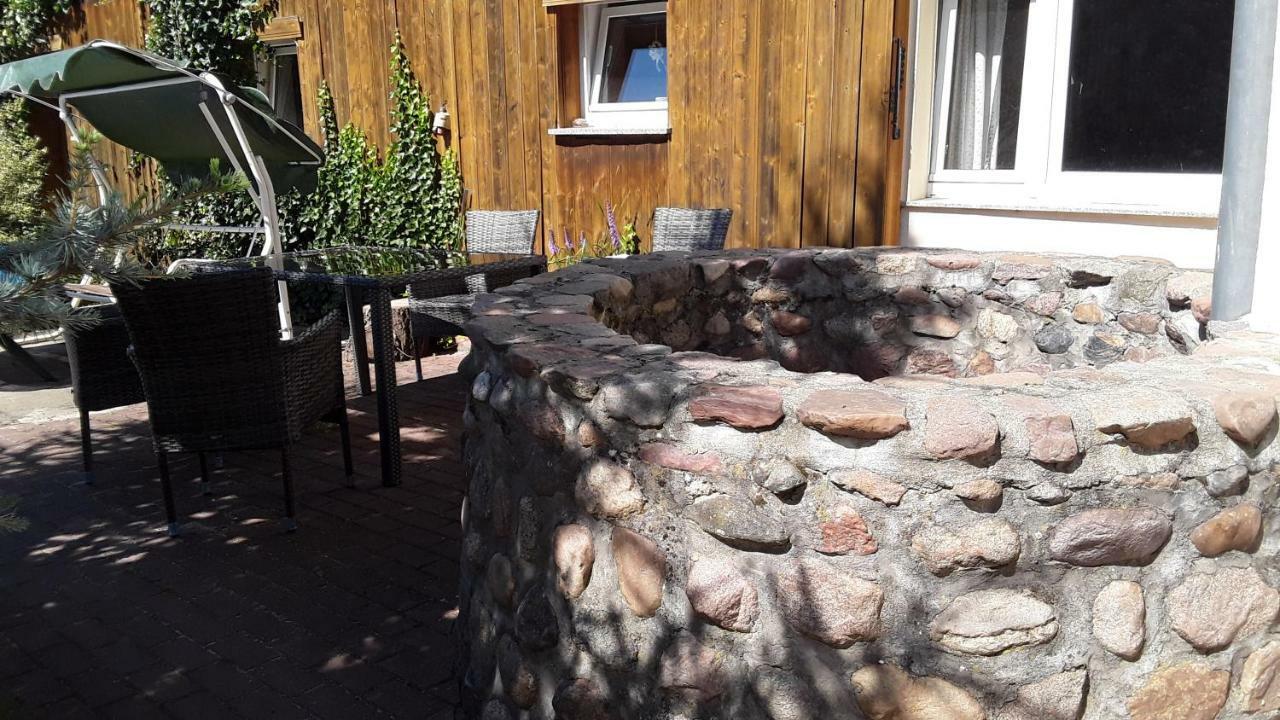 Gaestezimmer Sommer Locktow 外观 照片