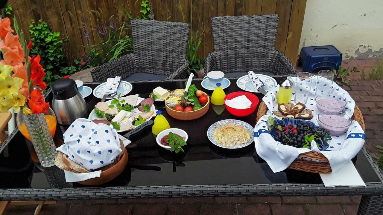 Gaestezimmer Sommer Locktow 外观 照片
